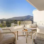 Villa Vivi Homes -villa Kolibri Pool, Terrace & Golf *